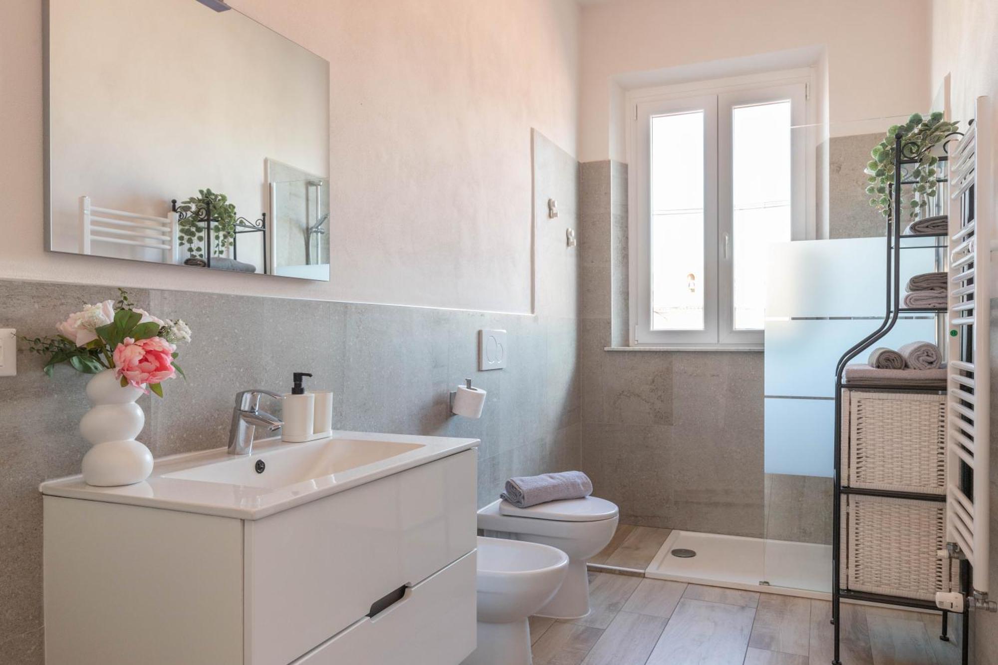 Abbraccio Di Mare- Relax Vicino Al Porto Apartment Ливорно Екстериор снимка